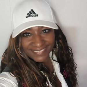 Meet your Posher, Brenda